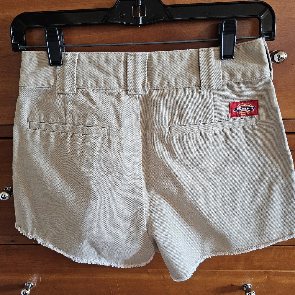 Shorts - Picture 2 of 2